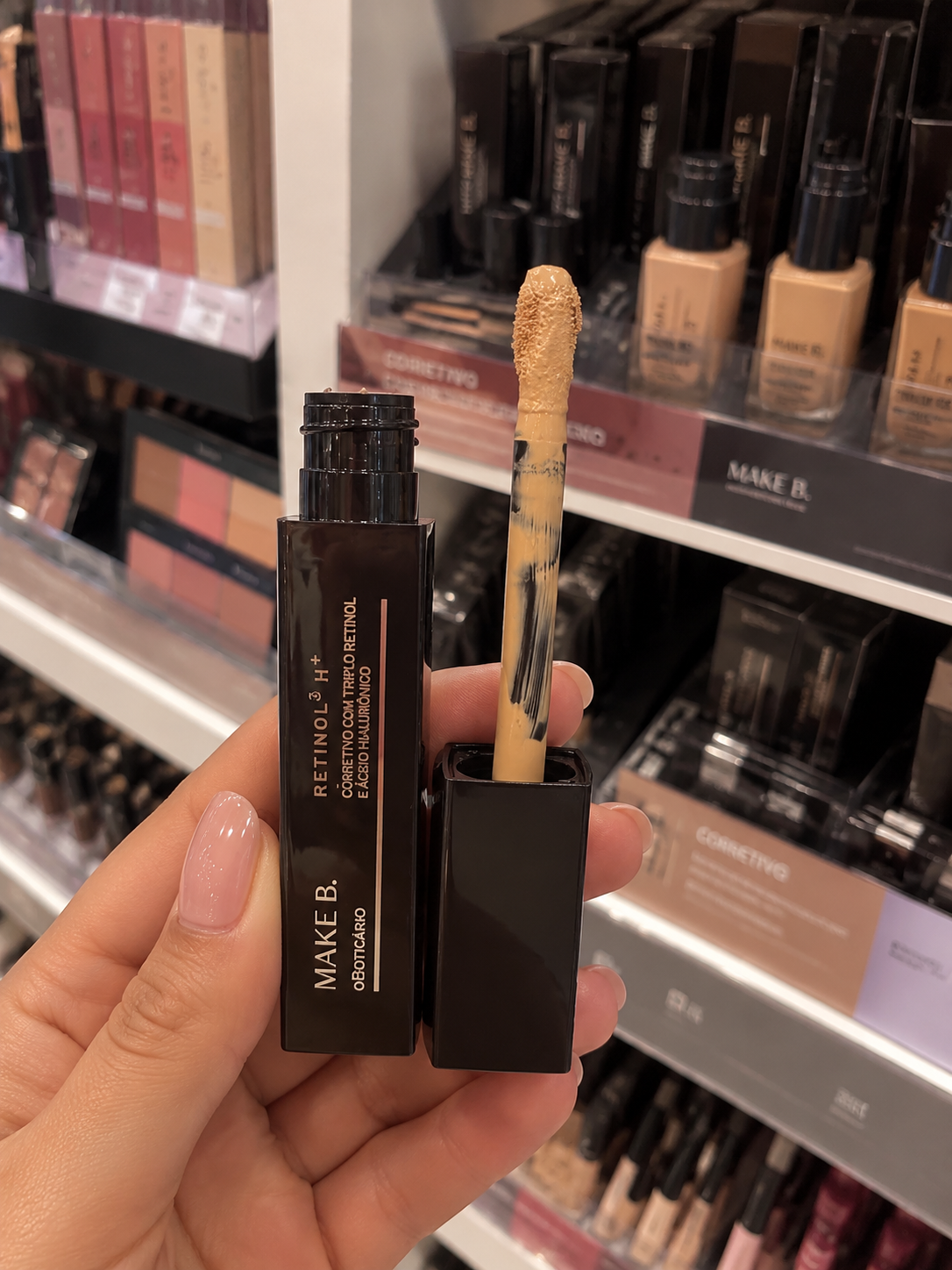 Correcteur liquide Make B. Retinol³ H+, Cor 170Q, 5,5 ml